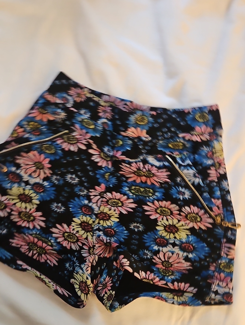 High-Waist Floral Print Women's Shorts in Black with Pink & Blue Flowers